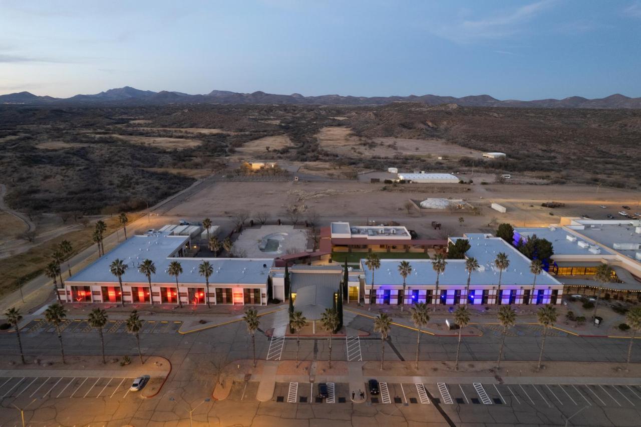 Apache Gold Resort Hotel & Casino Globe Luaran gambar
